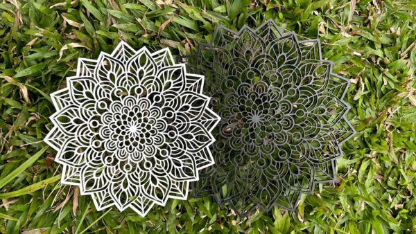 Mandala em MDF - 6mm de Espessura - Pintado com Tinta Laca - Modelo 02 - Imagem 3